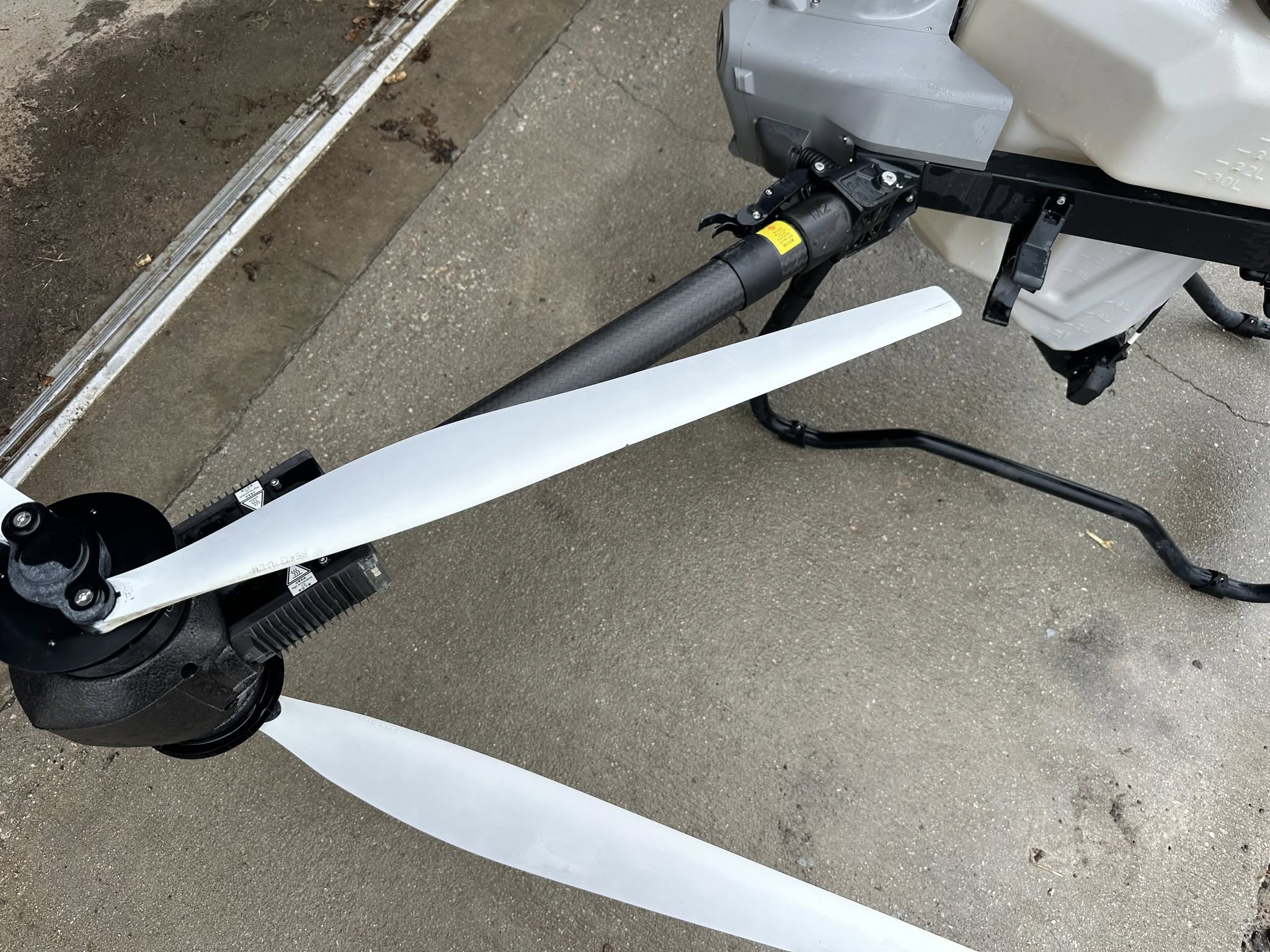 Bryson Brothers Aerial Solutions Drone Exterior Cleaner - BrysonShop.com